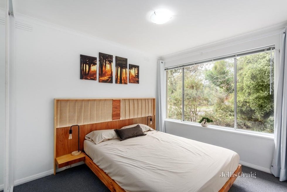 4/2 Kandanga Grove, Bulleen image 4