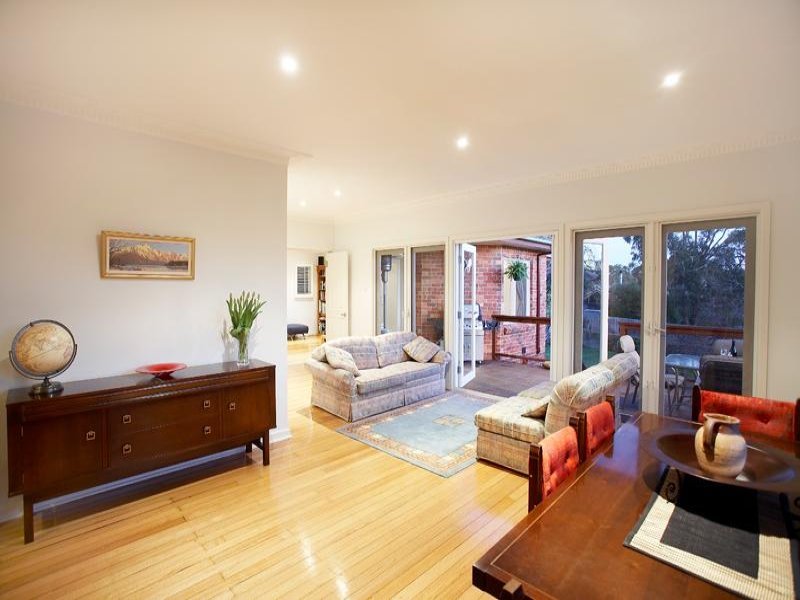 42 Kenny Street, Balwyn North image 2