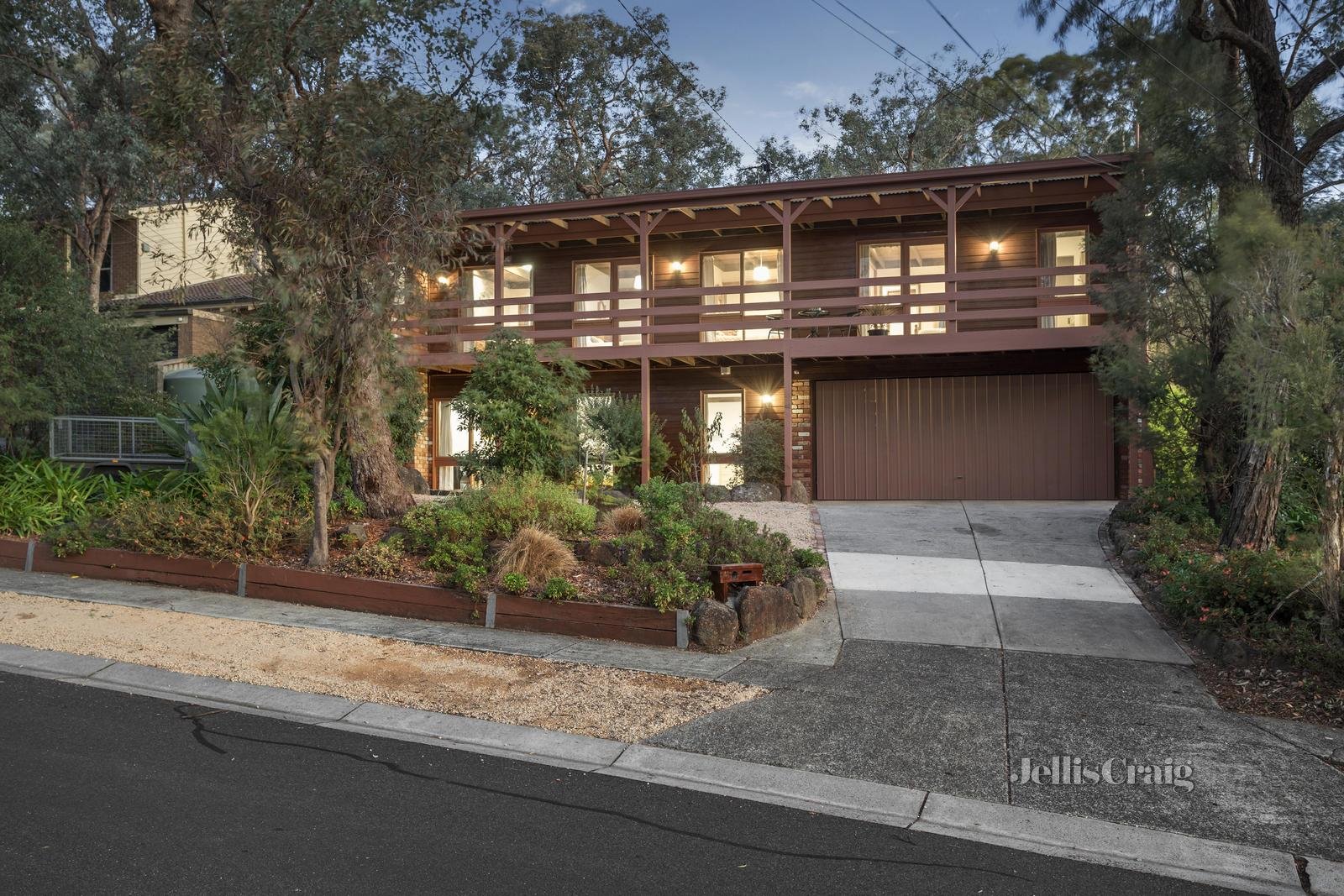 42 Manning Road, Eltham North image 2