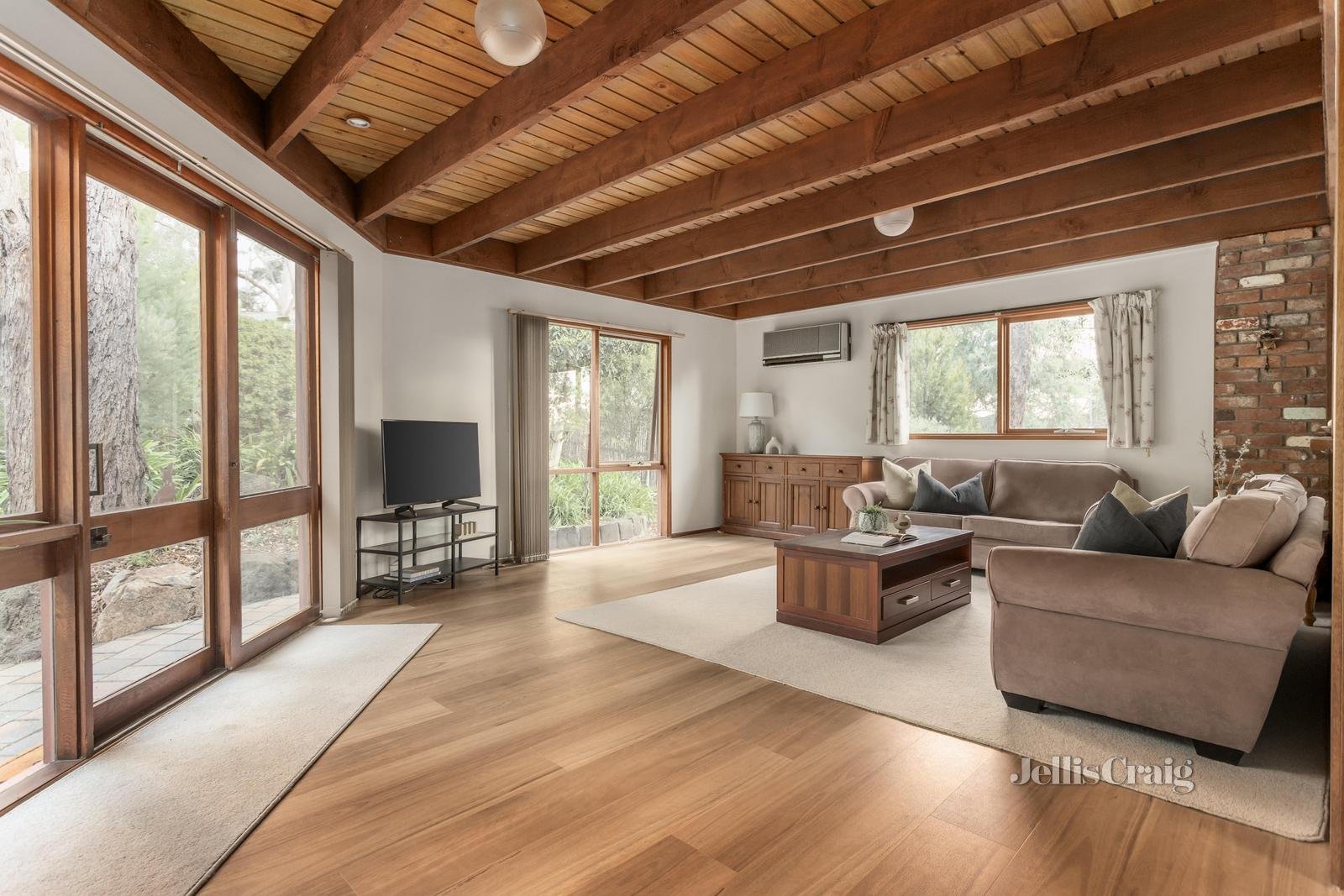42 Manning Road, Eltham North image 11