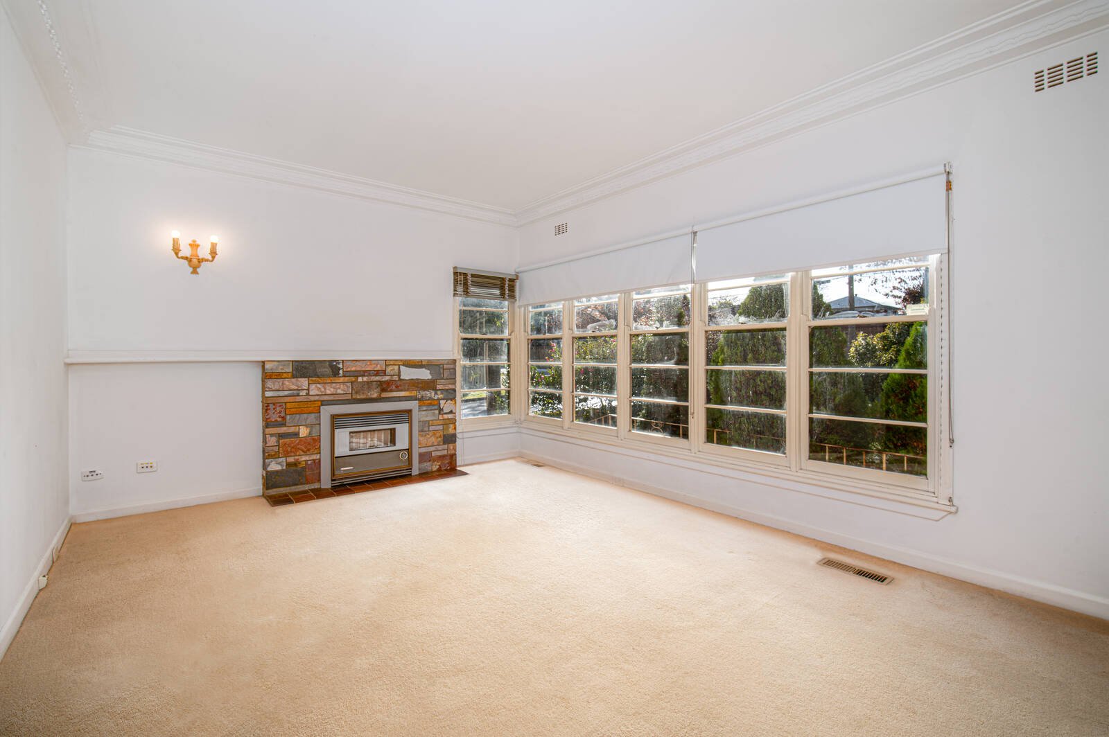 Property Gallery Thumbnail 4