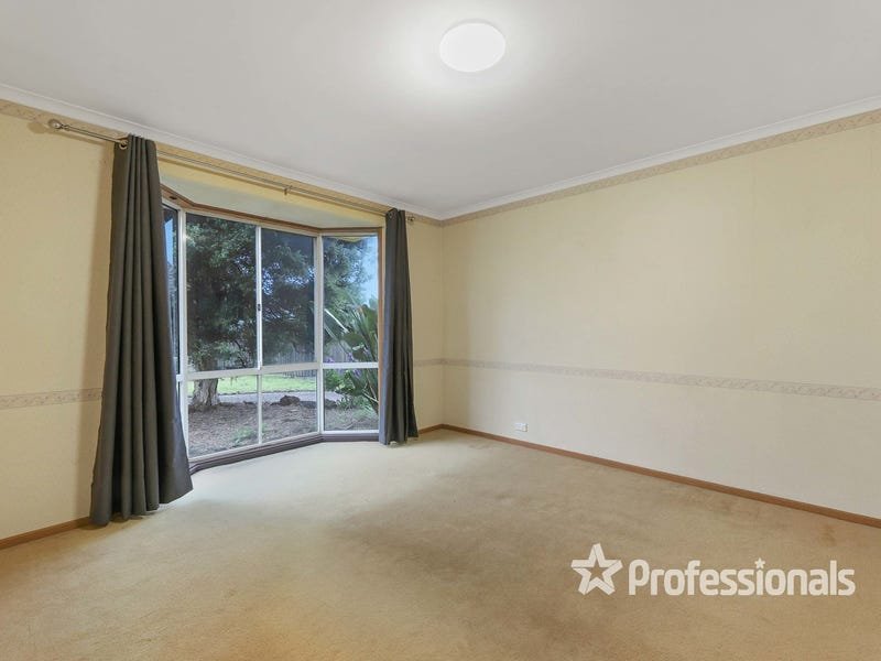 42 Maroondah Highway, Croydon image 10