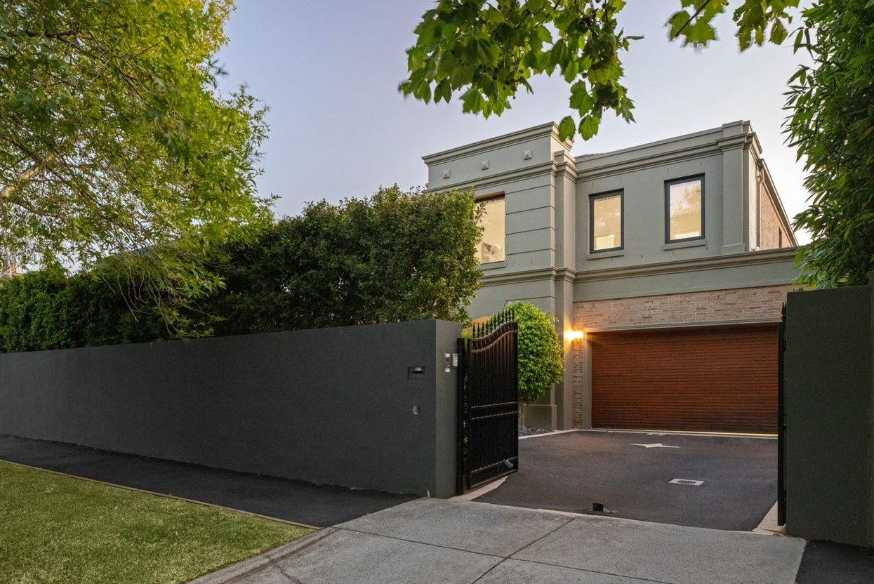 42 Martin Street, Brighton image 23