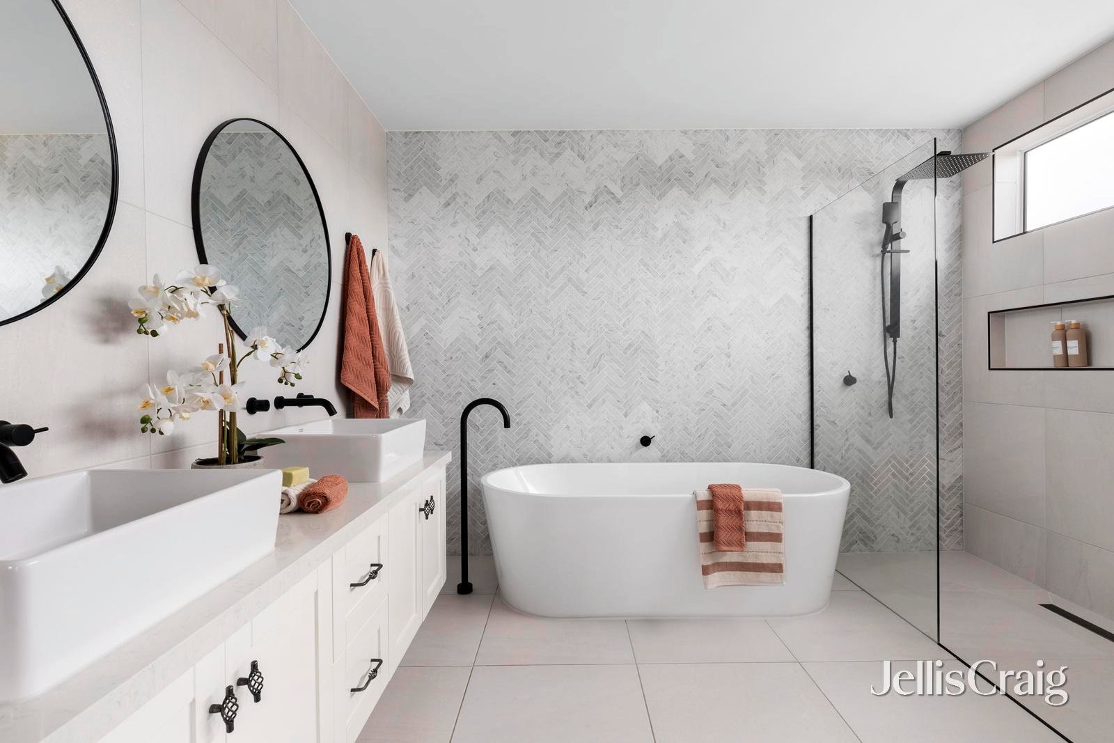 42 Mary Street, Essendon image 10