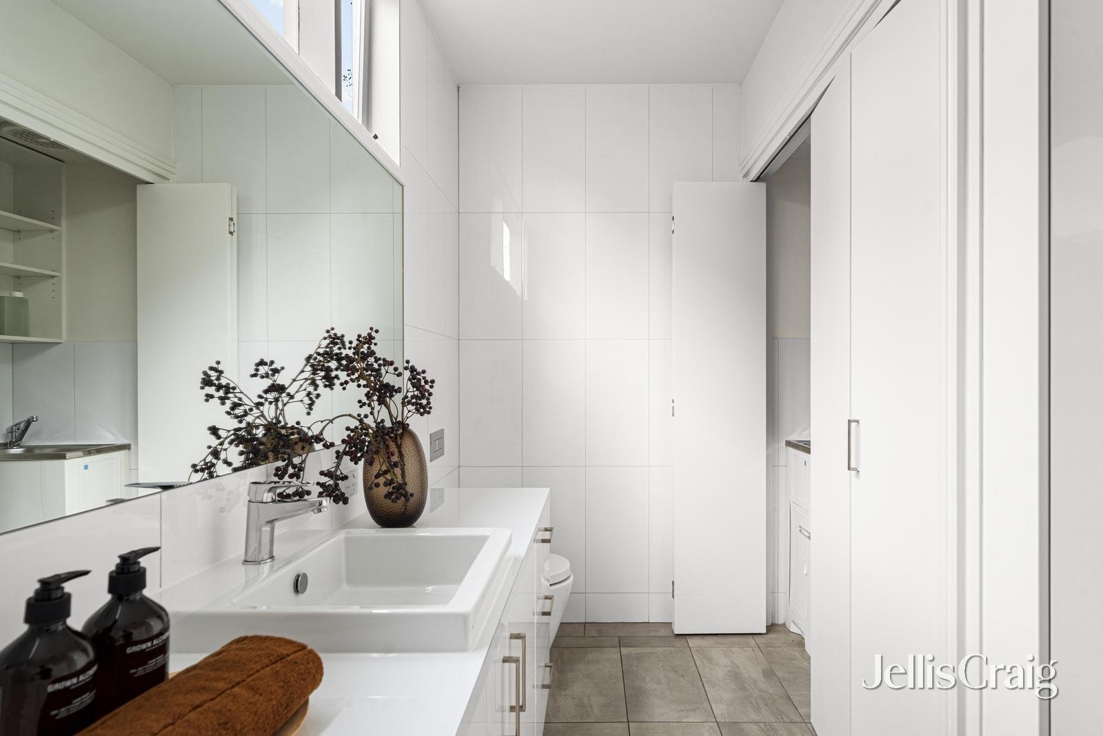 42 McLachlan Street, Northcote image 19