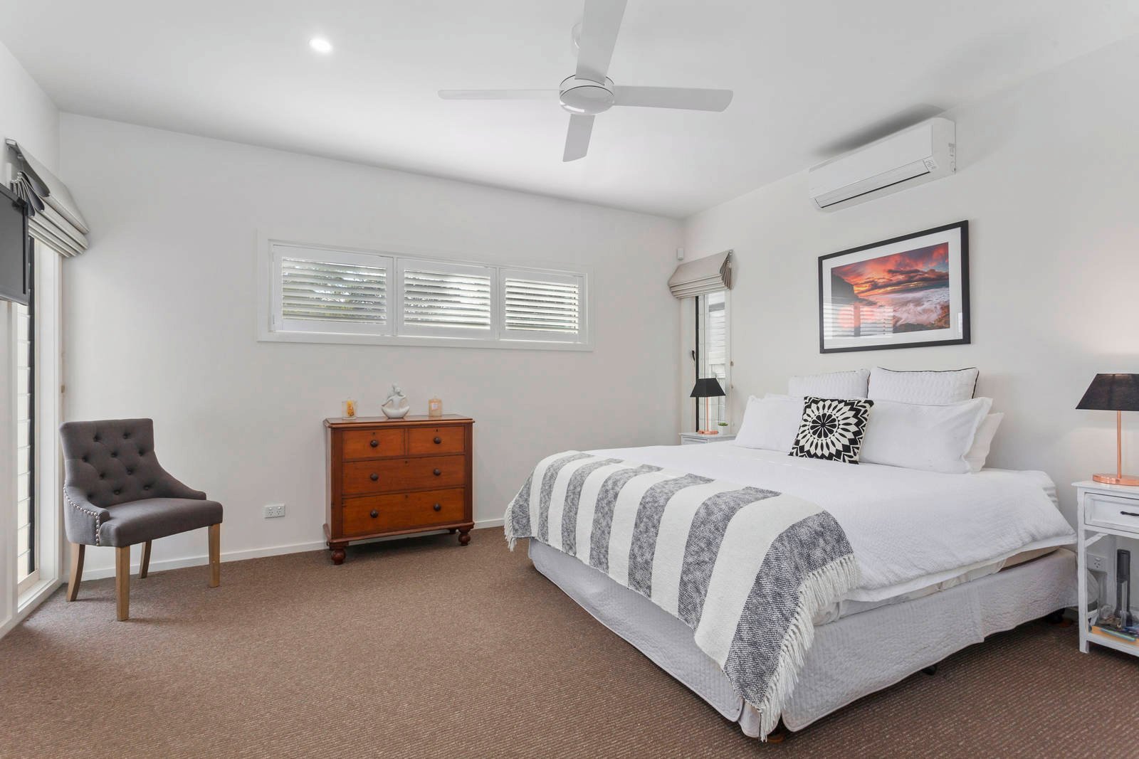 Property Gallery Thumbnail 9