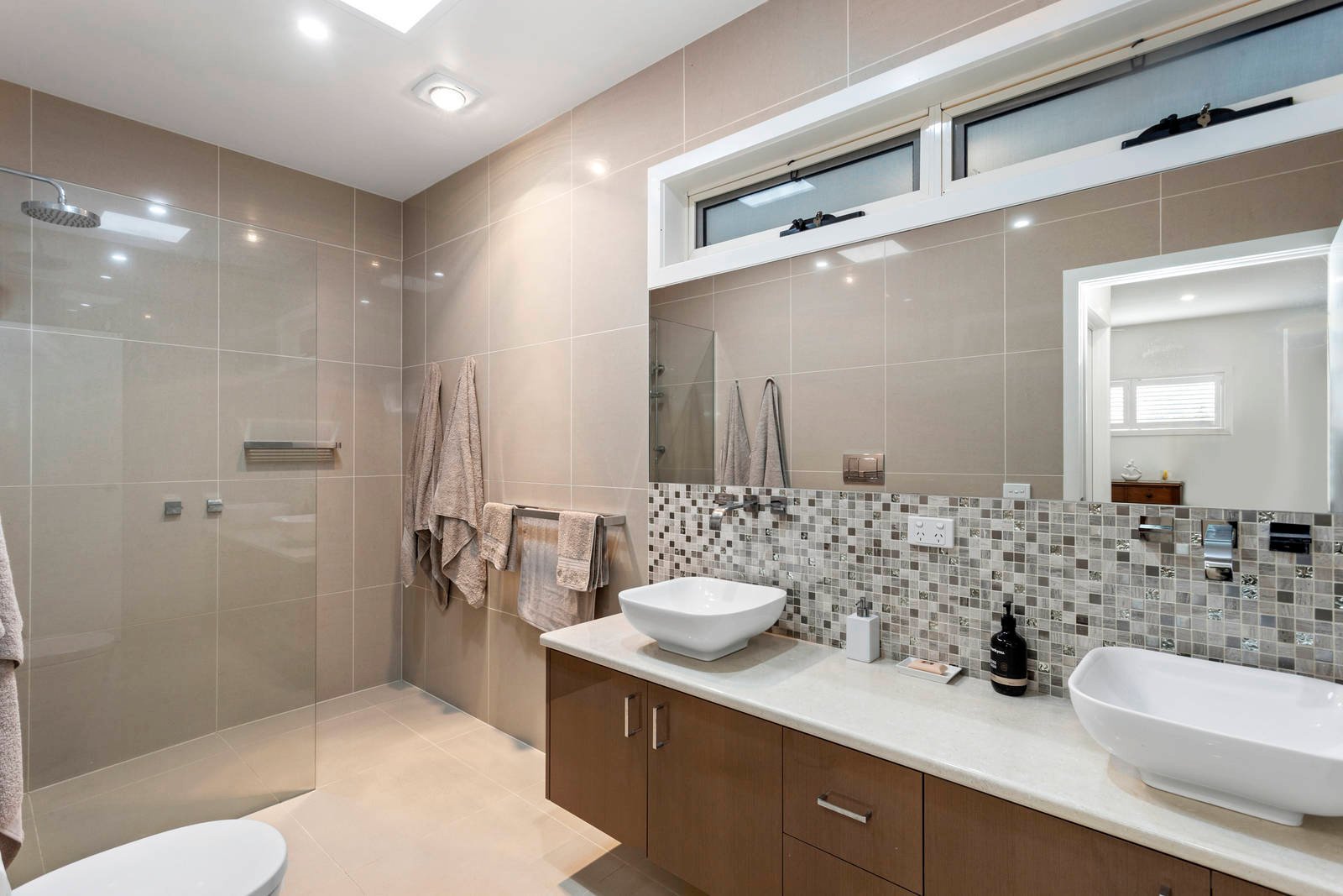 Property Gallery Thumbnail 10