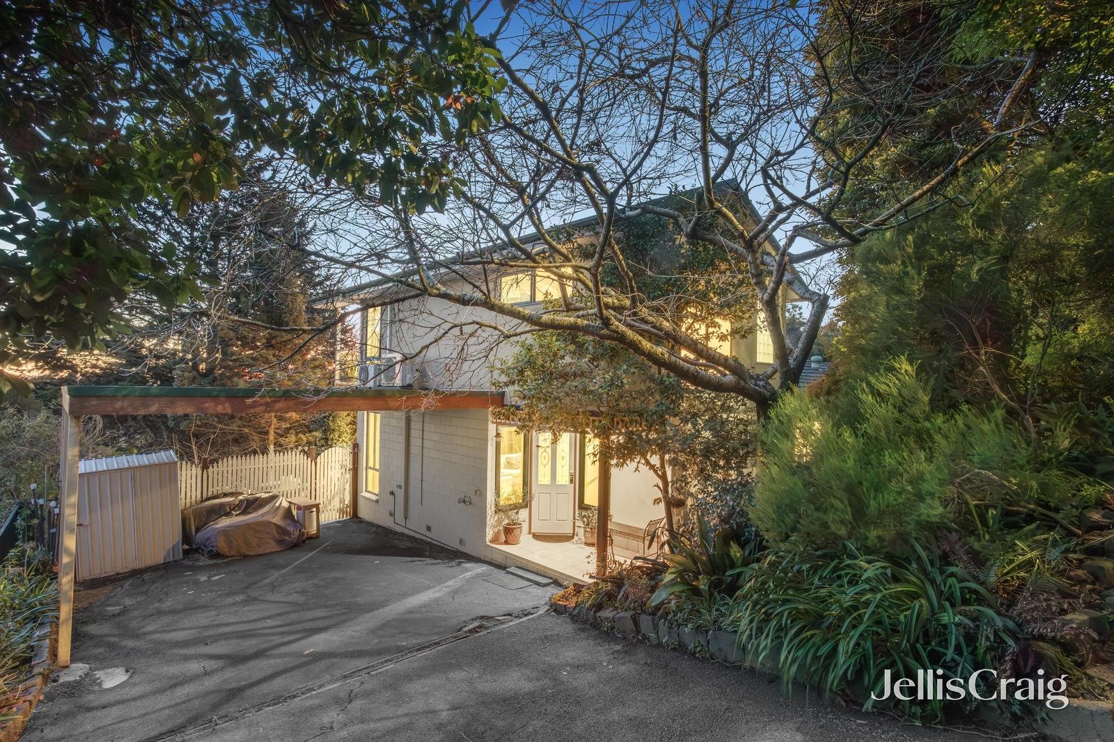 42 Mont Albert Road, Ferntree Gully image 1