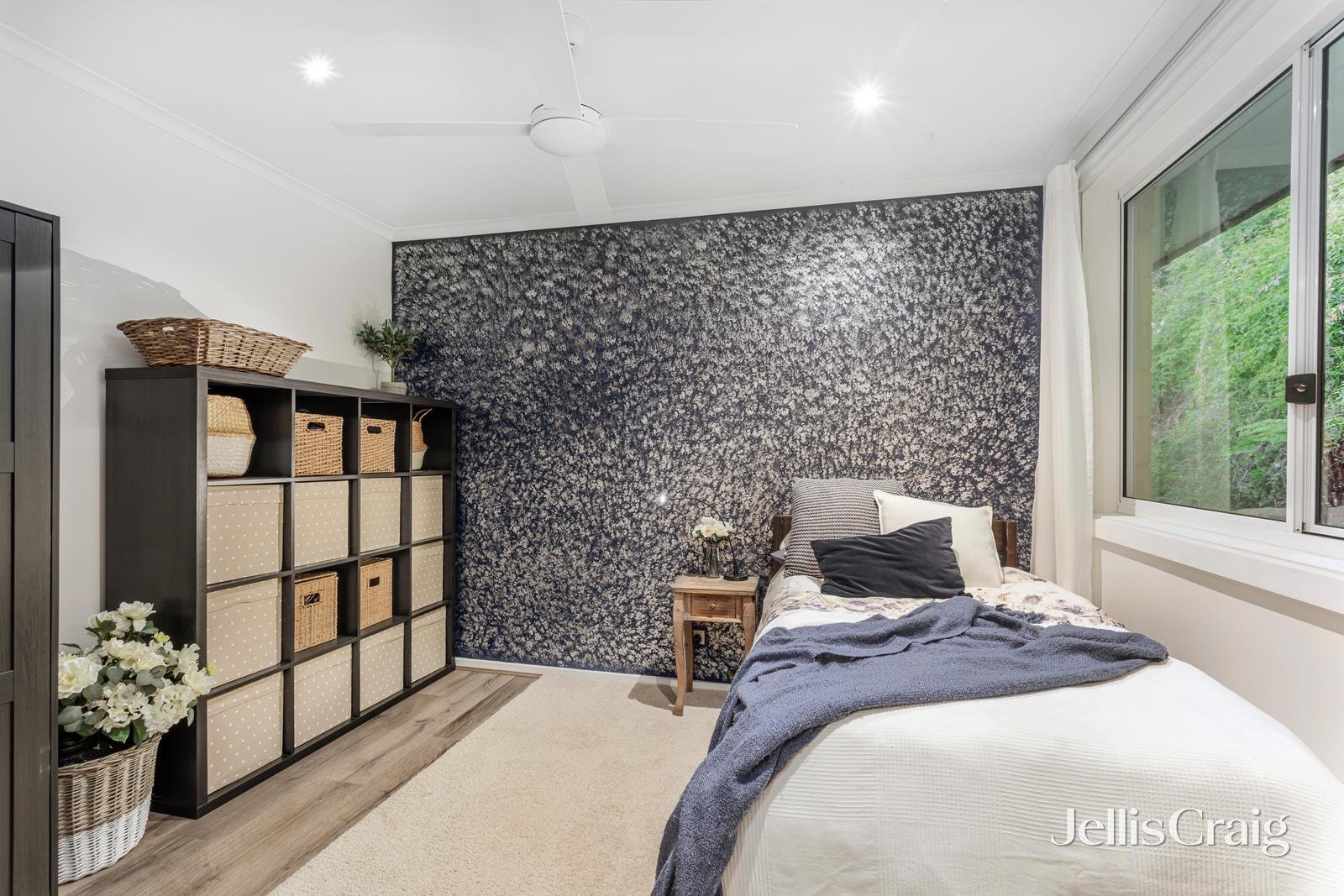 42 Mont Albert Road, Ferntree Gully image 11