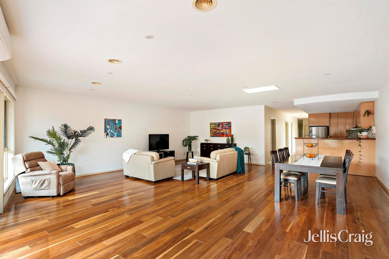 42 Mountain View Avenue, Avondale&nbsp;Heights image 2