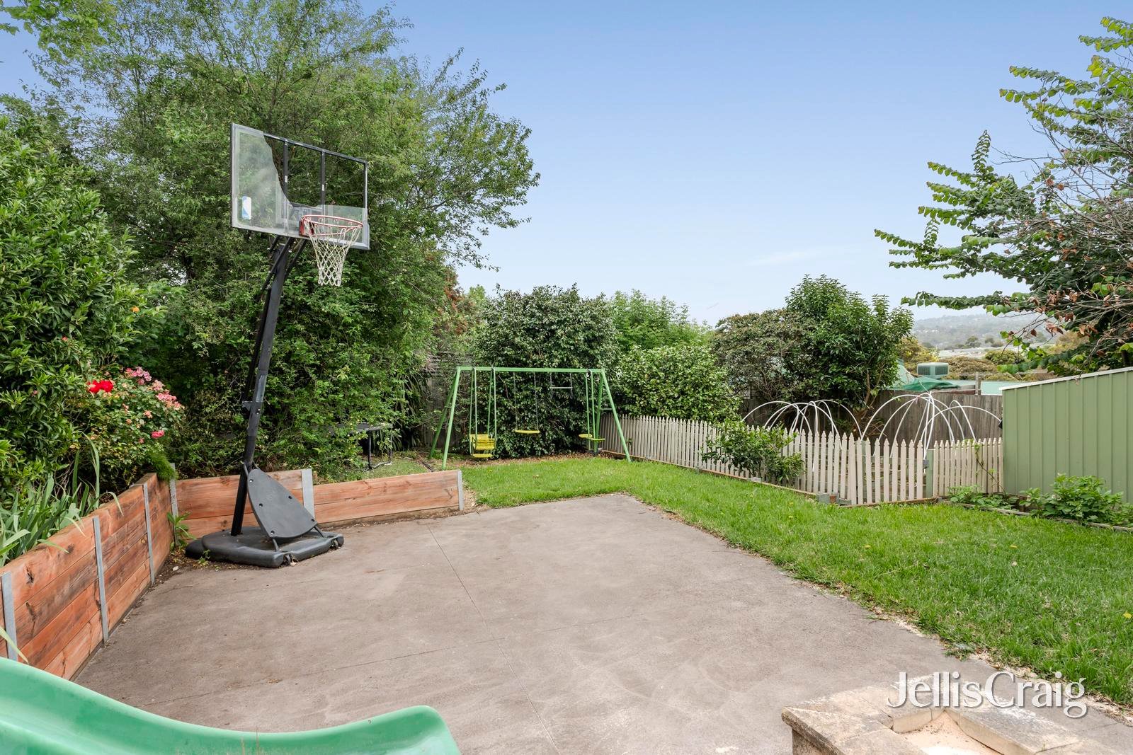 42 Old Kent Road, Mooroolbark image 12