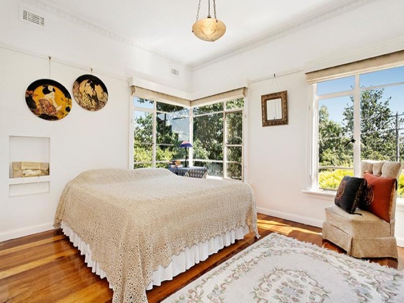 42 Orchard Crescent, Mont Albert North image 7