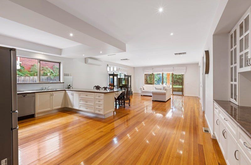 42 Panoramic Grove, Glen&nbsp;Waverley image 3