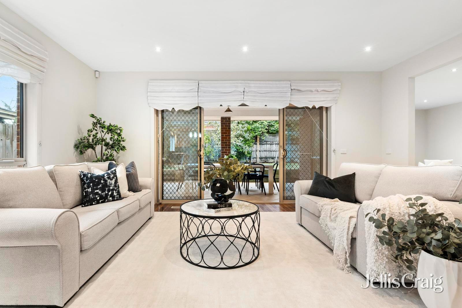 42 Panoramic Grove, Glen&nbsp;Waverley image 5