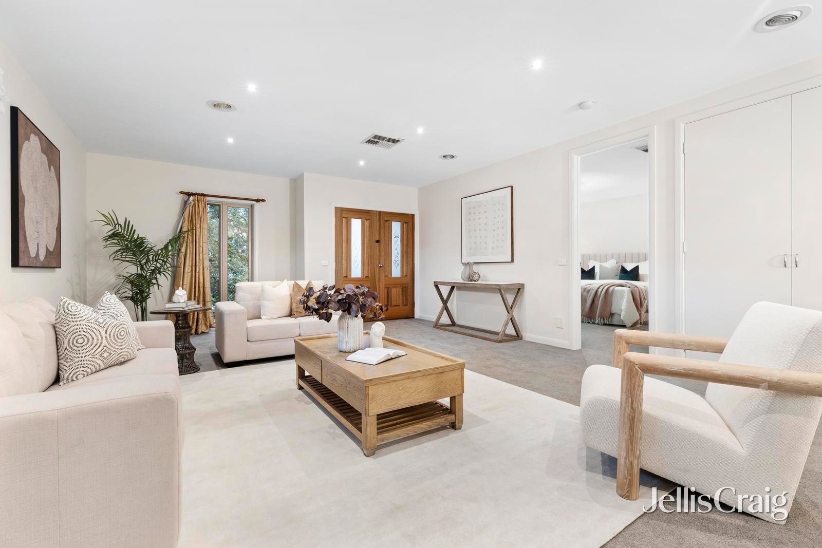 42 Panoramic Grove, Glen&nbsp;Waverley image 16