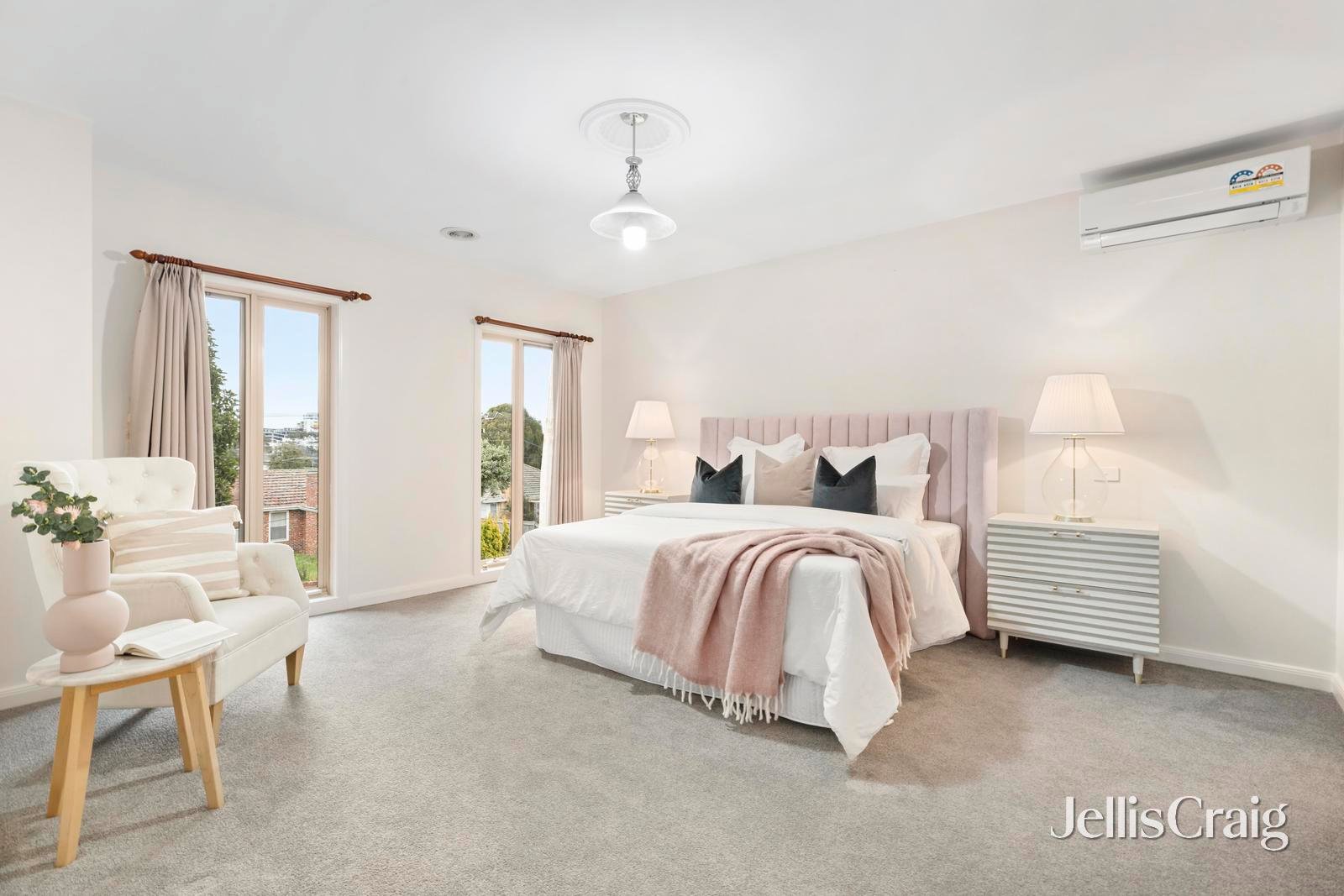 42 Panoramic Grove, Glen&nbsp;Waverley image 17
