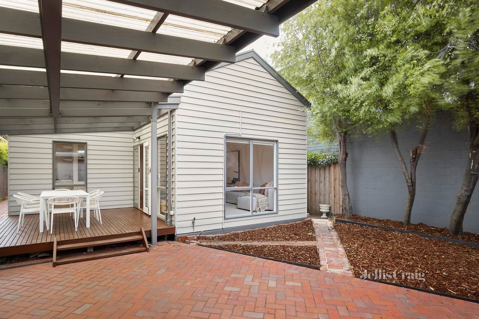 42 Parkville Street, Richmond image 7