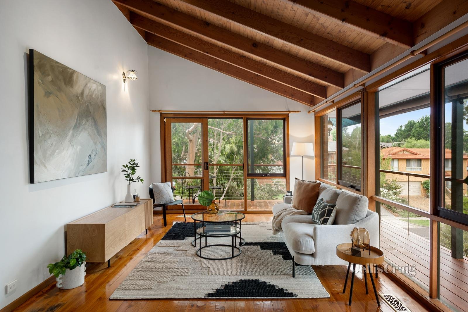 42 Parry Road, Eltham North image 3