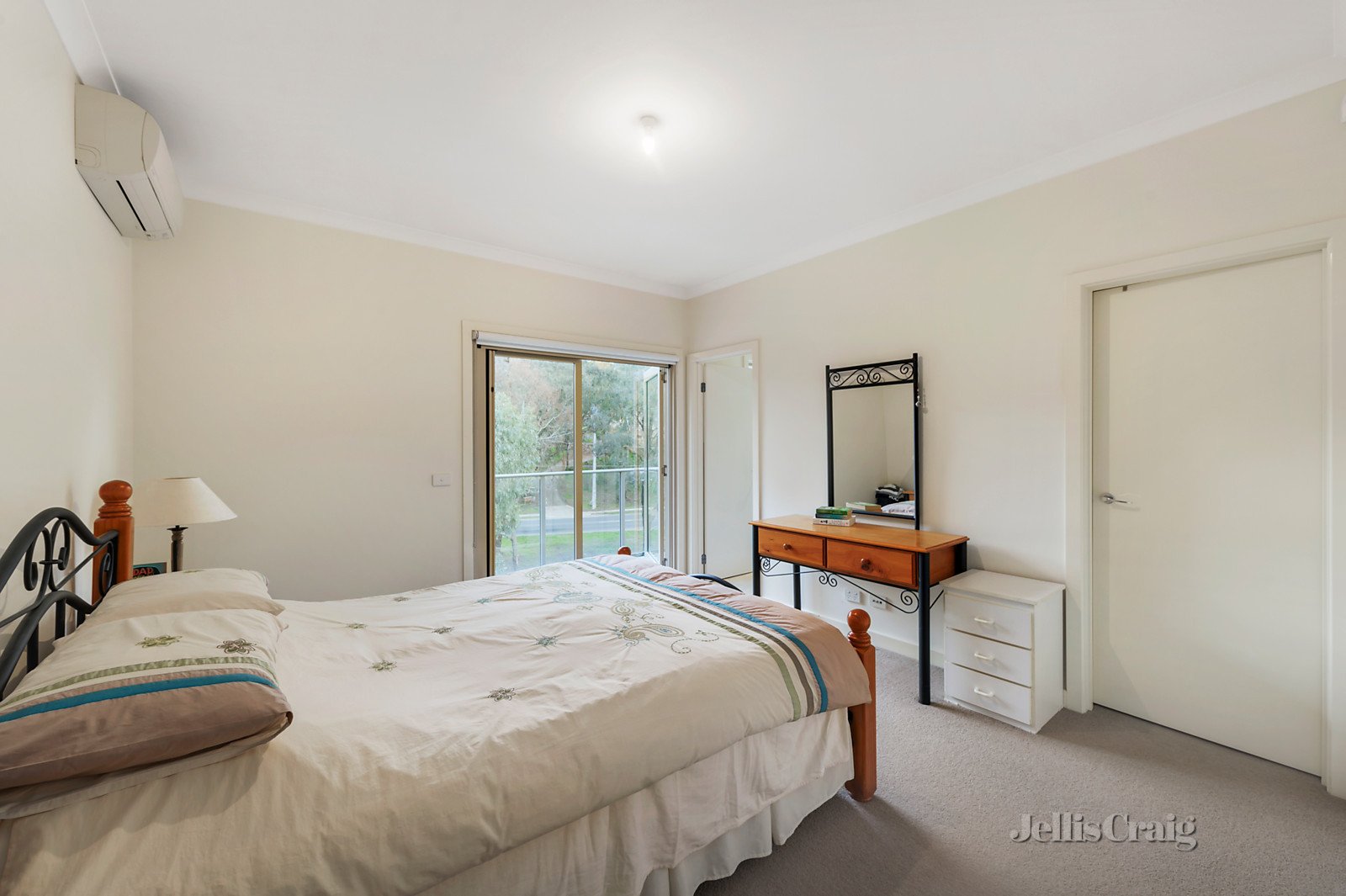 4/2 Parsons Road, Eltham image 8