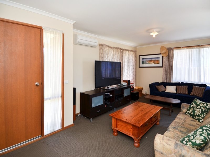 42 Portarlington Road, Newcomb image 2
