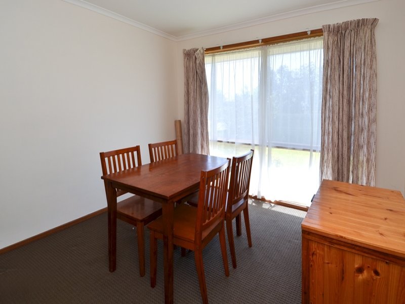 42 Portarlington Road, Newcomb image 3