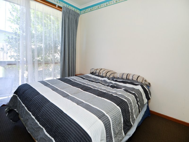 42 Portarlington Road, Newcomb image 4