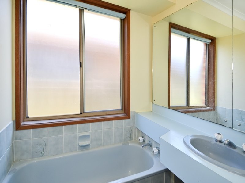 42 Portarlington Road, Newcomb image 5