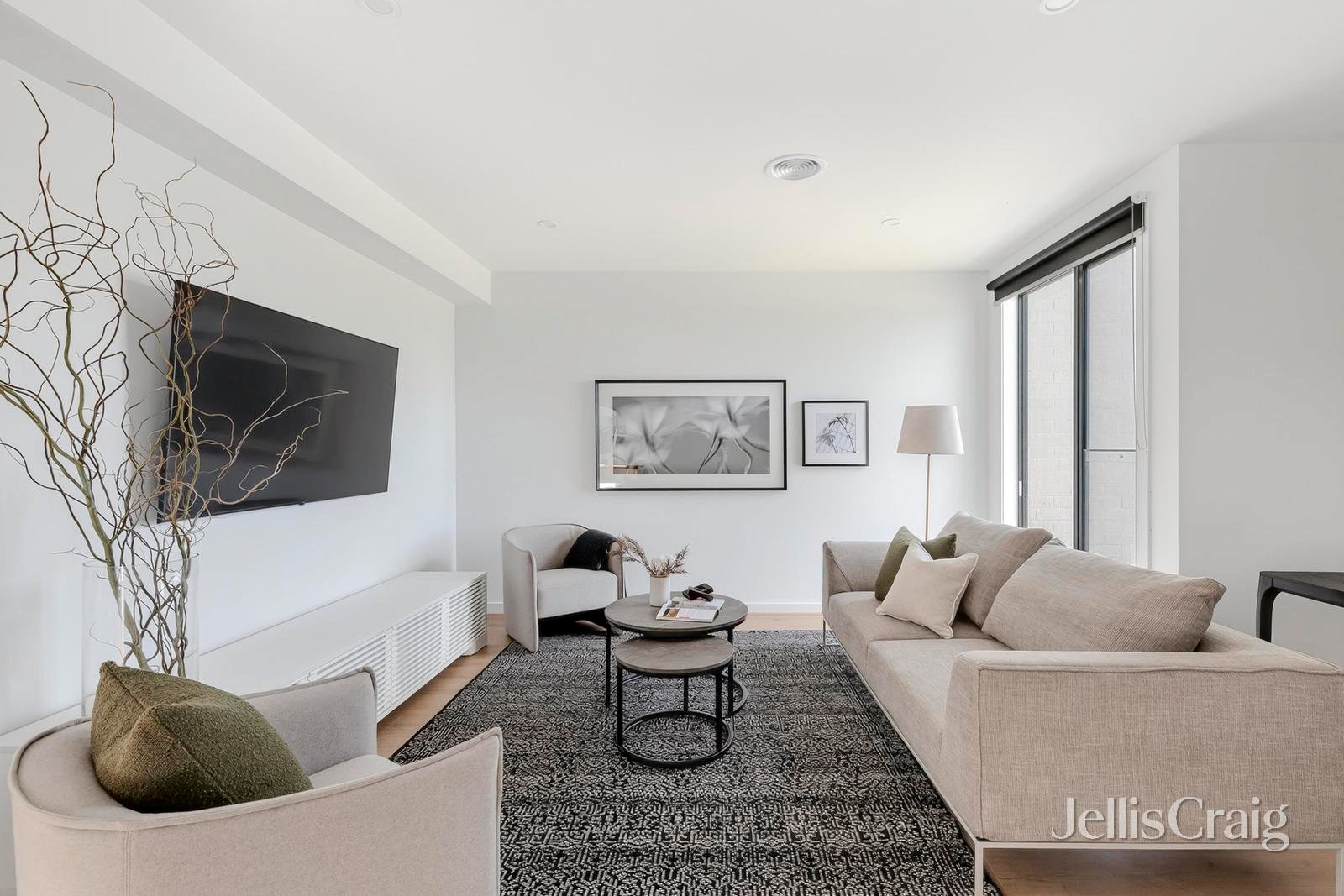 42 Regal Road, St Leonards image 11