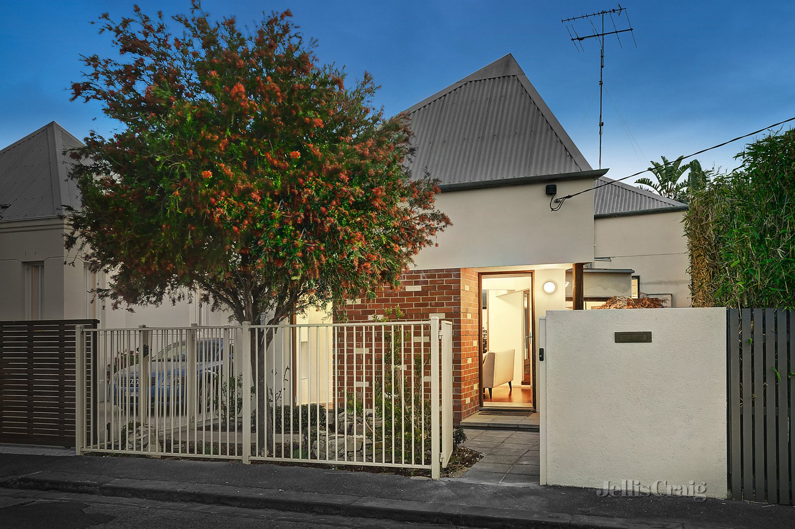 42 Richmond Terrace, Richmond image 1