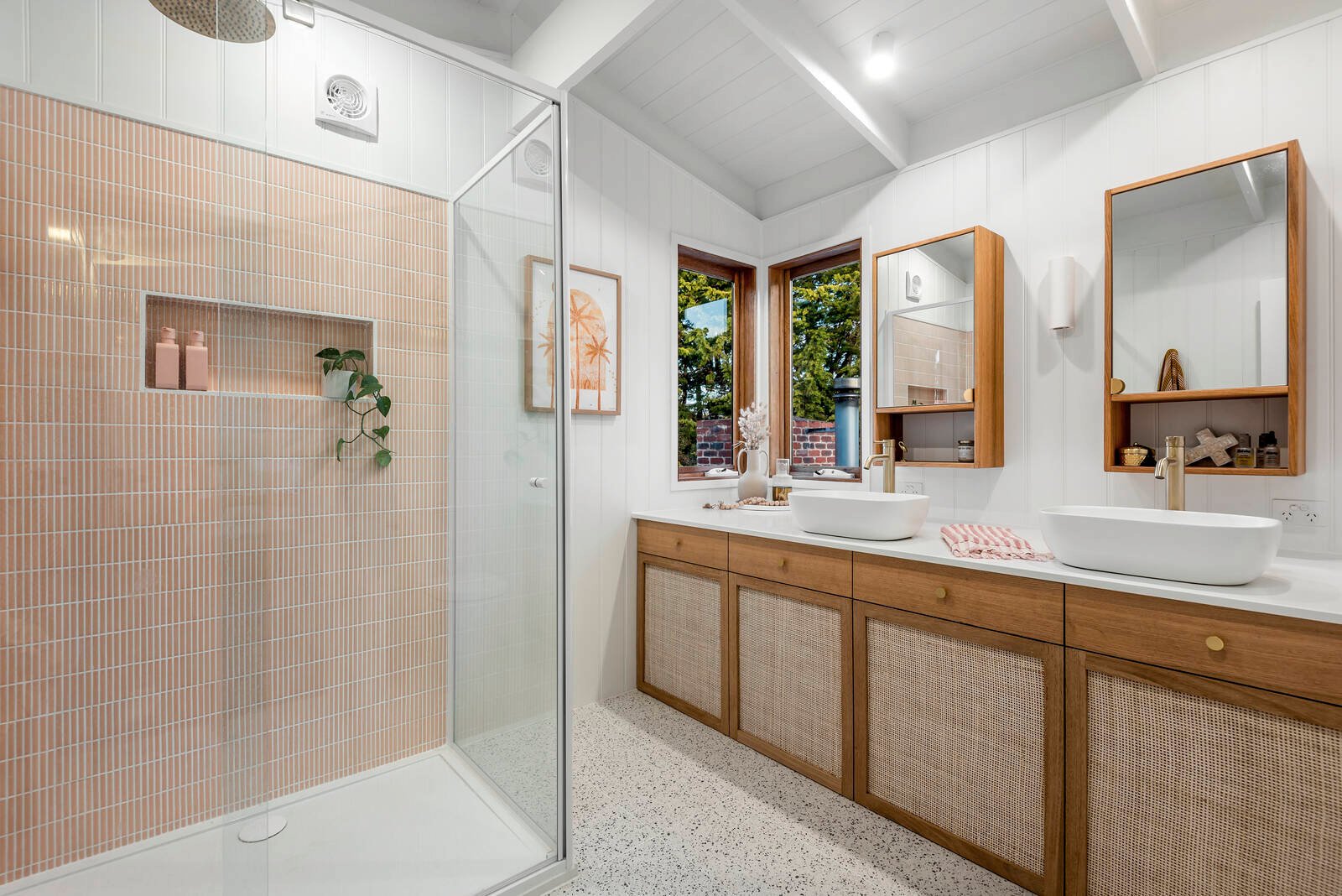 Property Gallery Thumbnail 15