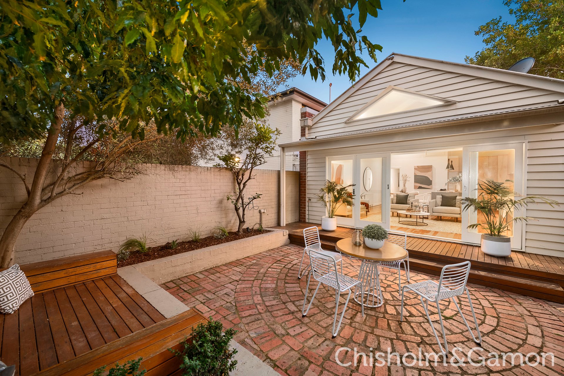 42 Rothesay Avenue, Elwood image 6