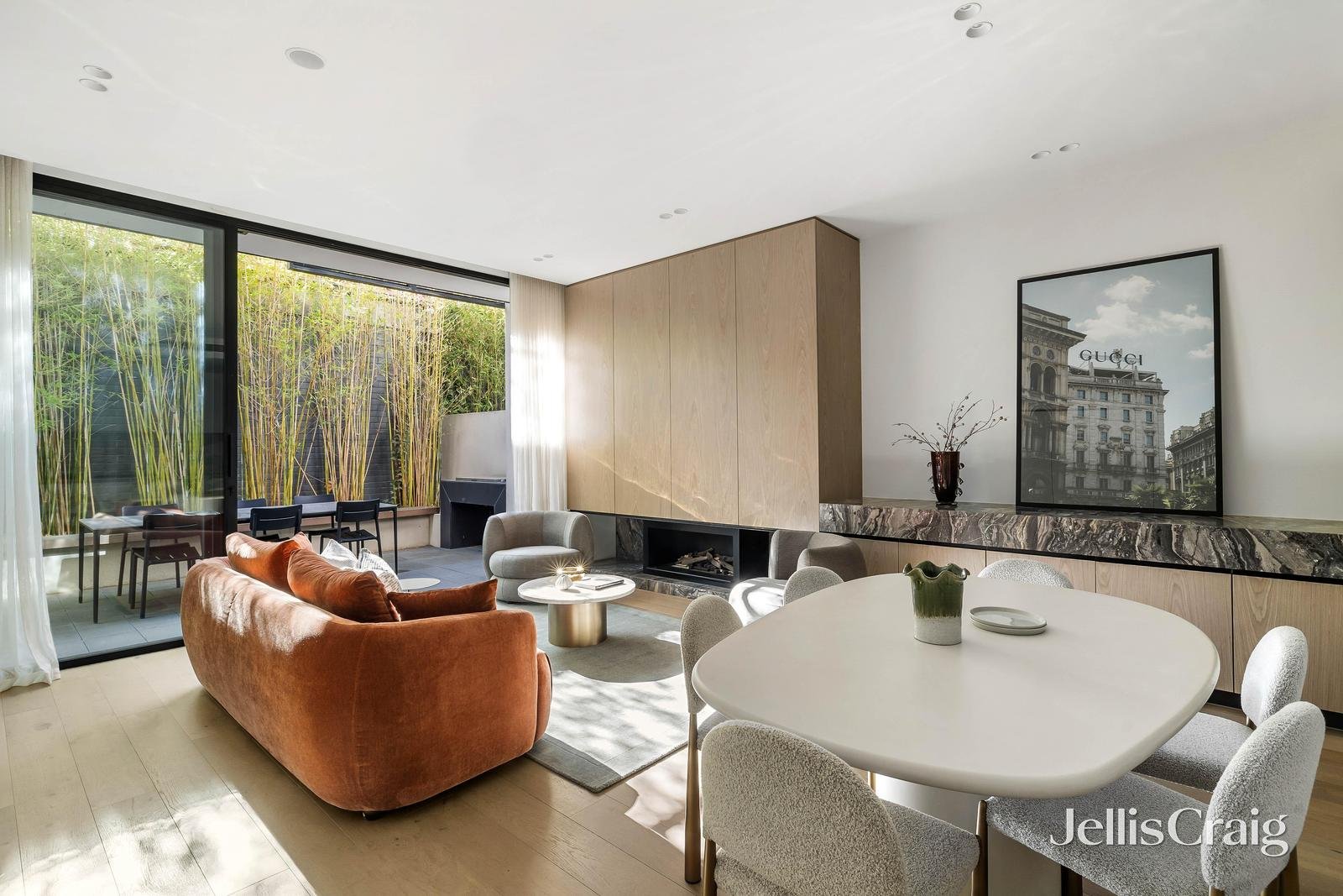 4/2 Scott Grove, Glen Iris image 2