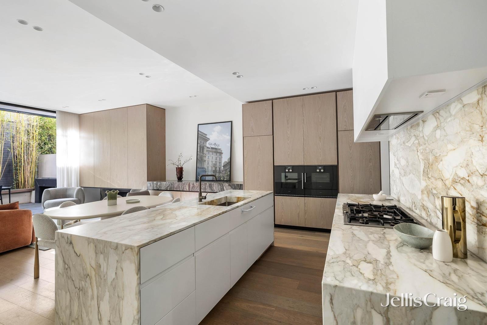 4/2 Scott Grove, Glen Iris image 4