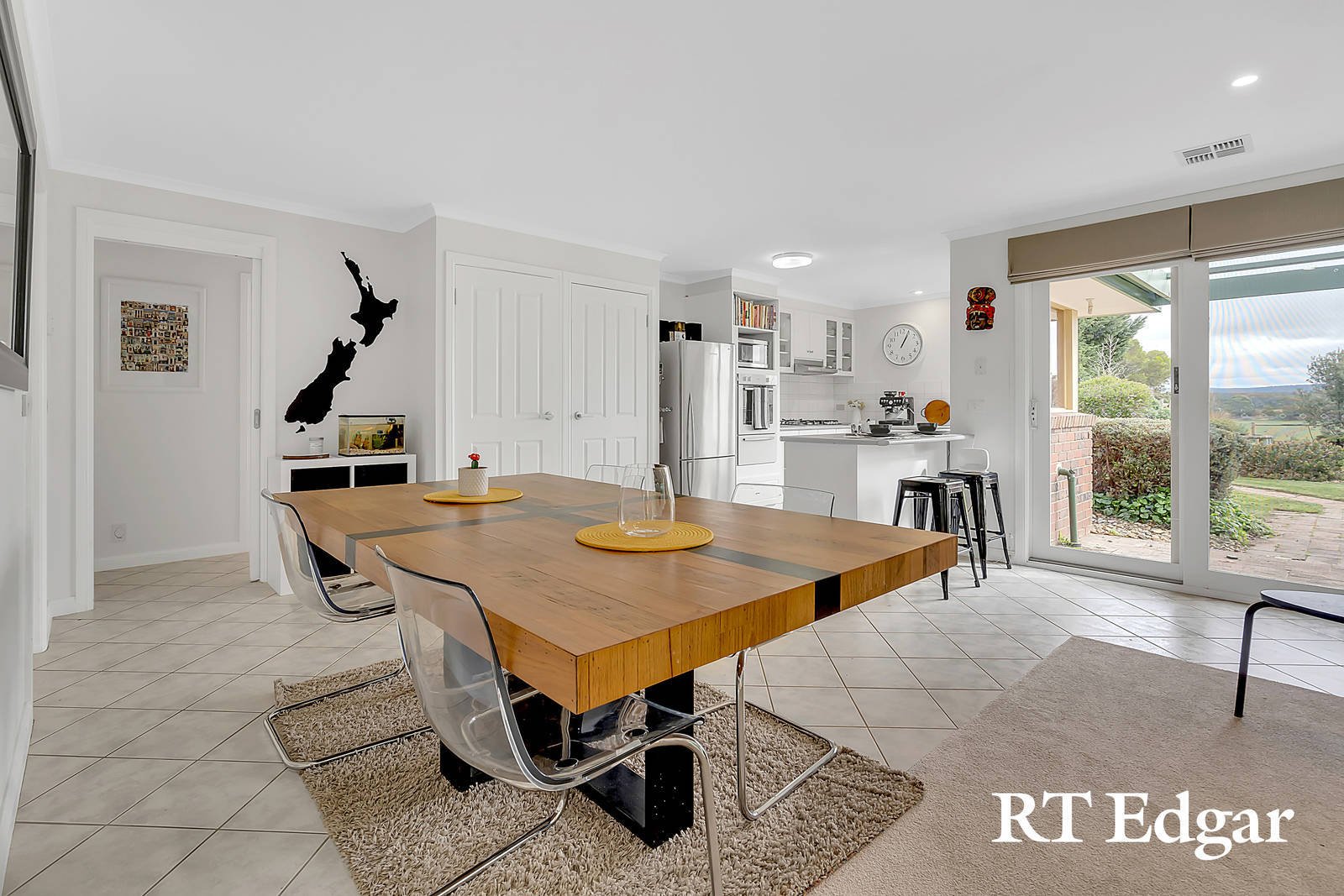 Property Gallery Thumbnail 7