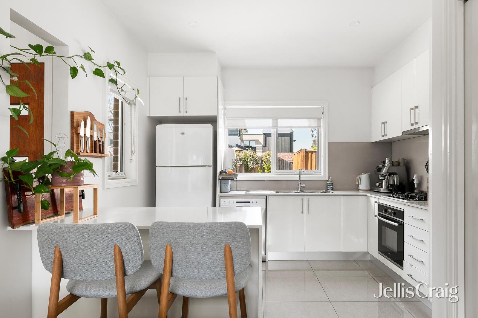 4/2 St James Street, Hadfield image 4