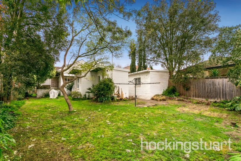 42 Sunburst Avenue, Balwyn North image 4