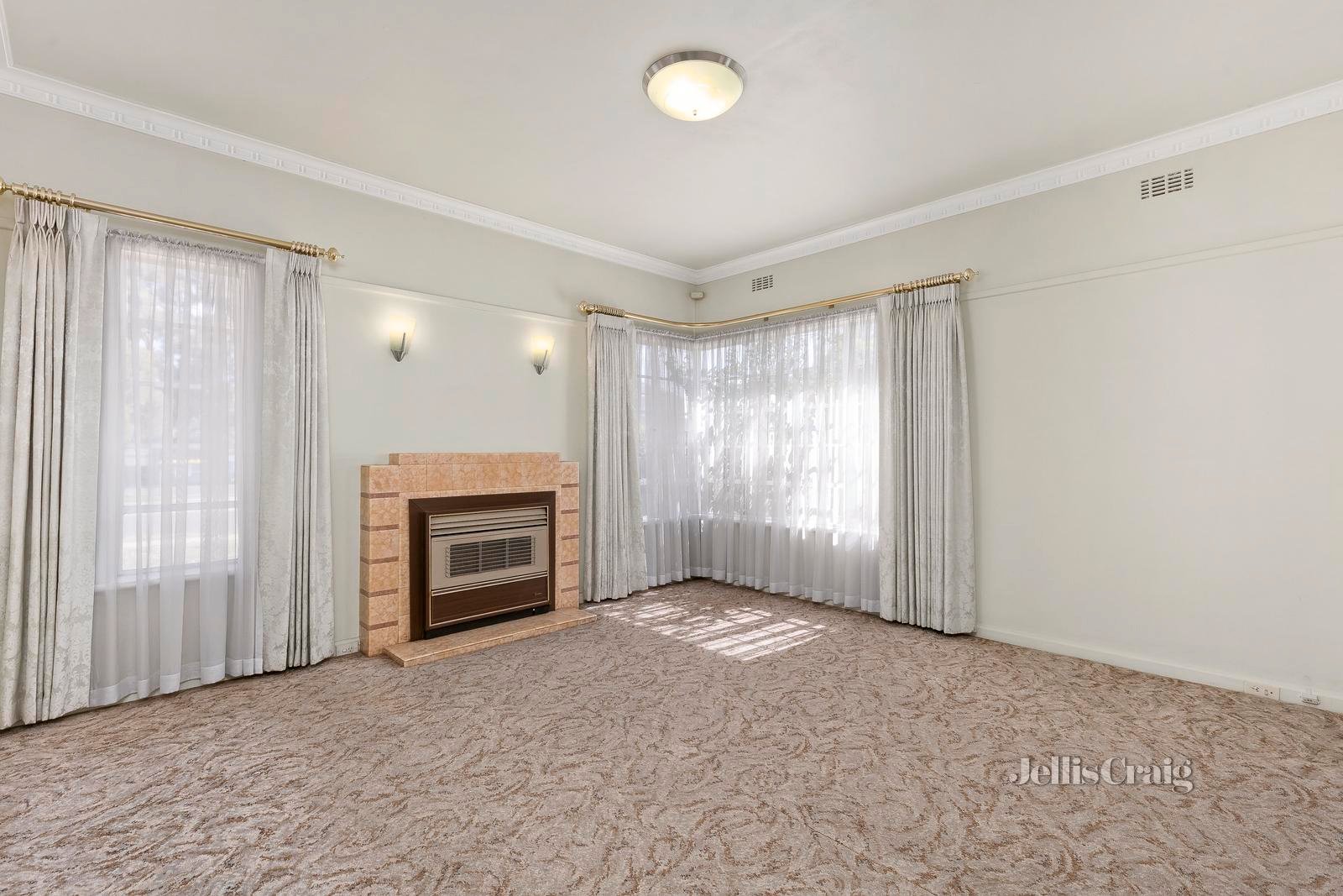 42 Teague Street, Niddrie image 4