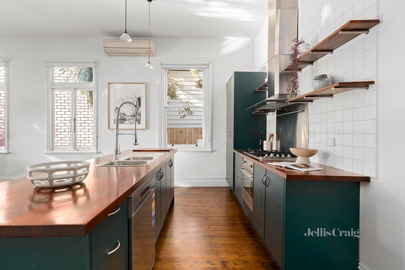 42 The Ridgeway, Kensington image 4