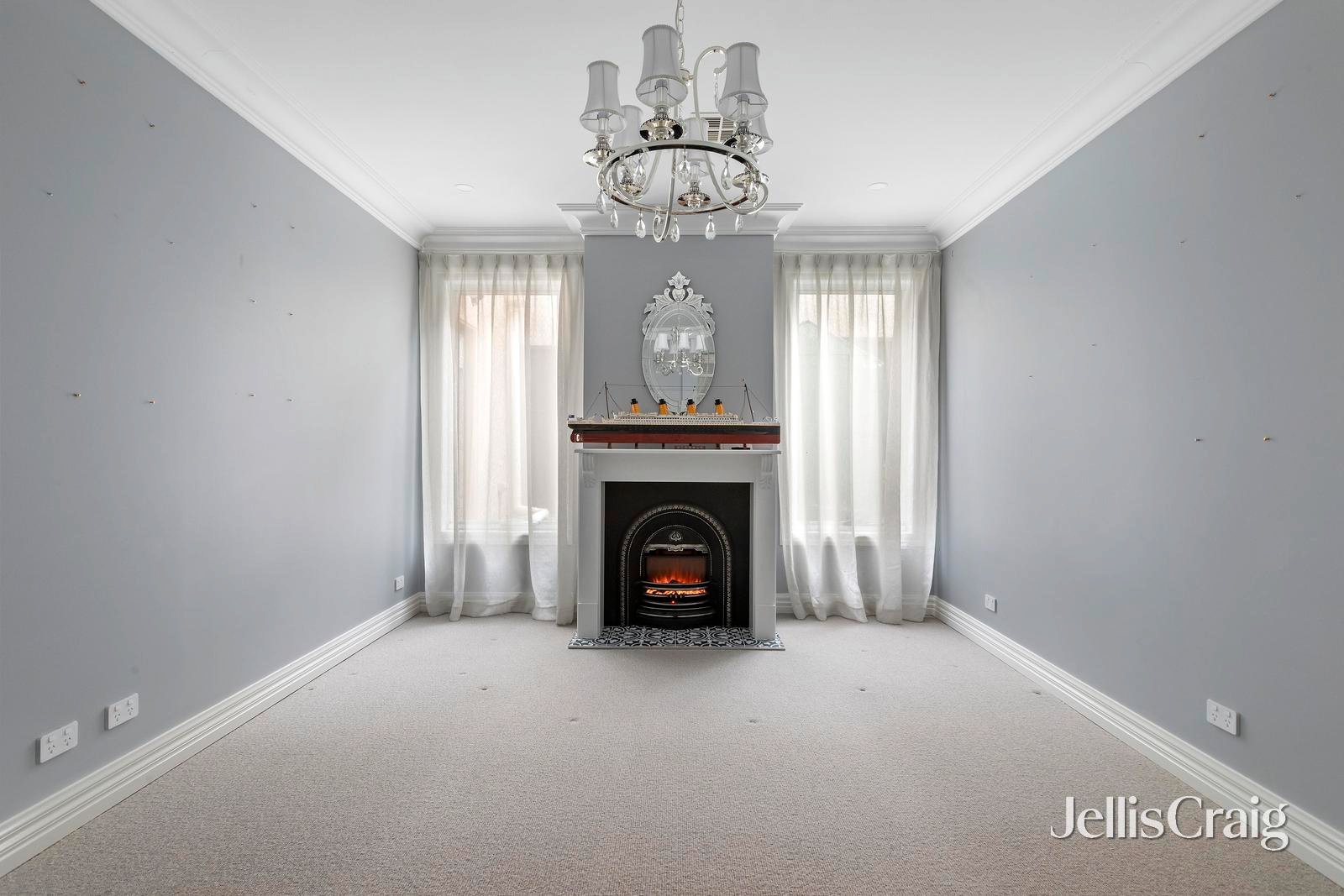42 Thompson Street, Avondale&nbsp;Heights image 11
