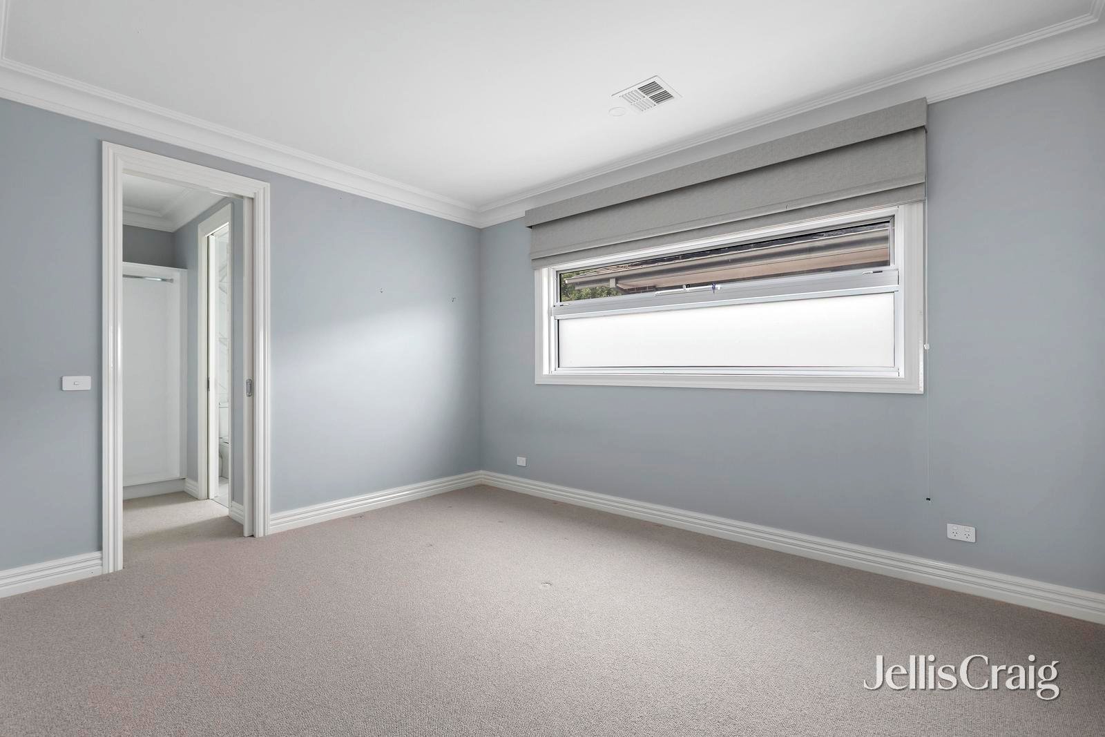 42 Thompson Street, Avondale&nbsp;Heights image 12