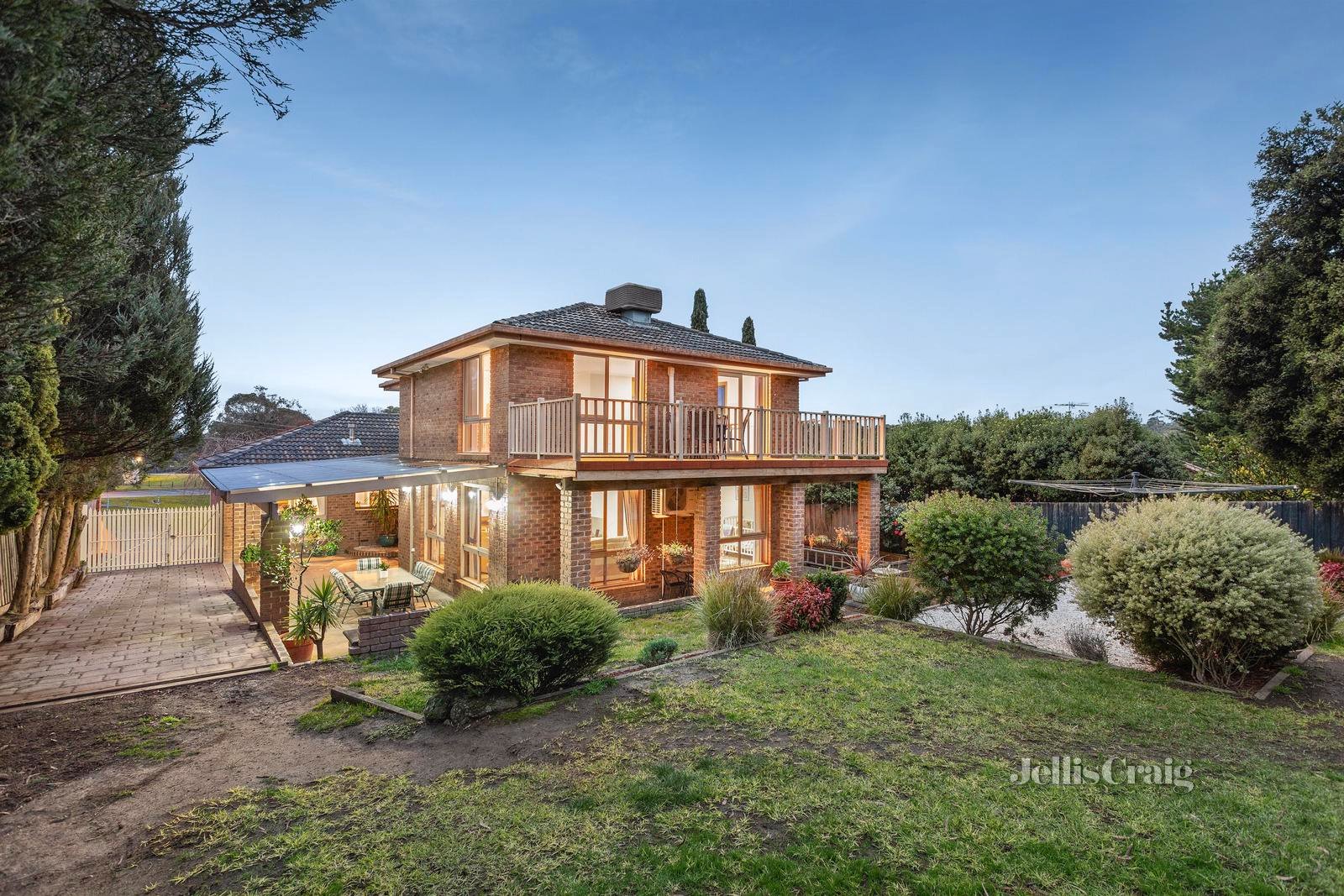 42 Tortice Drive, Ringwood North image 15