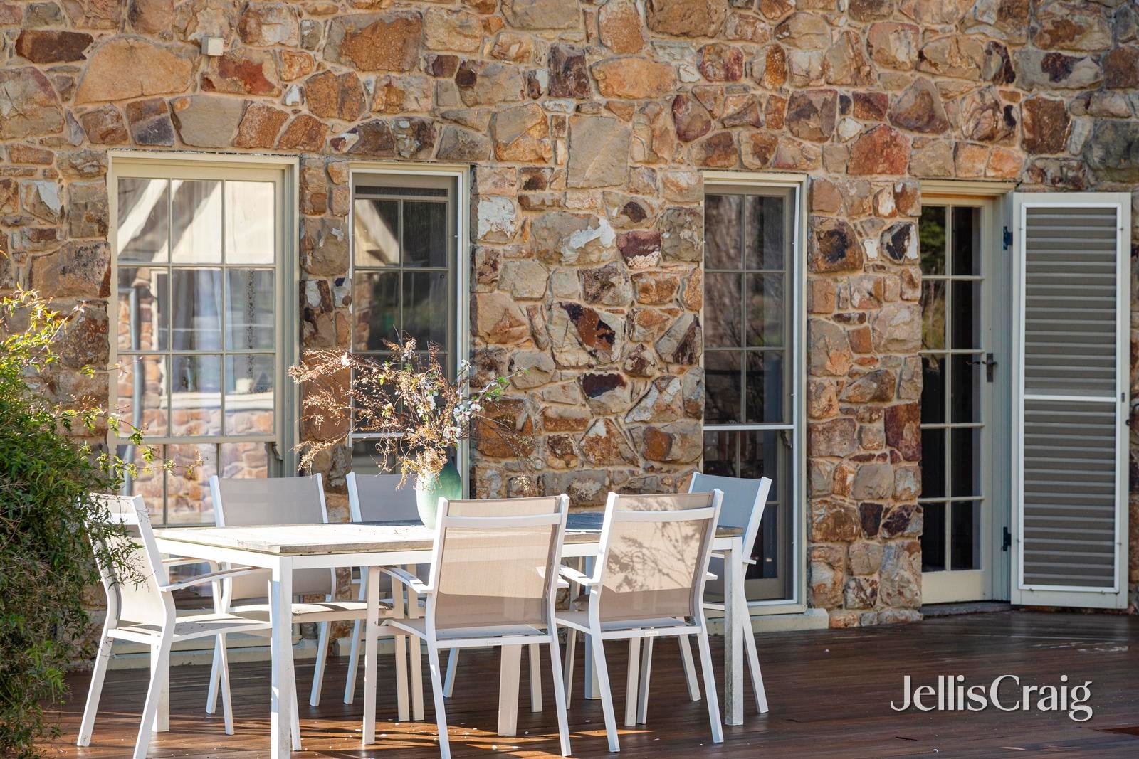 42 Valley Road, Wattle Glen image 19