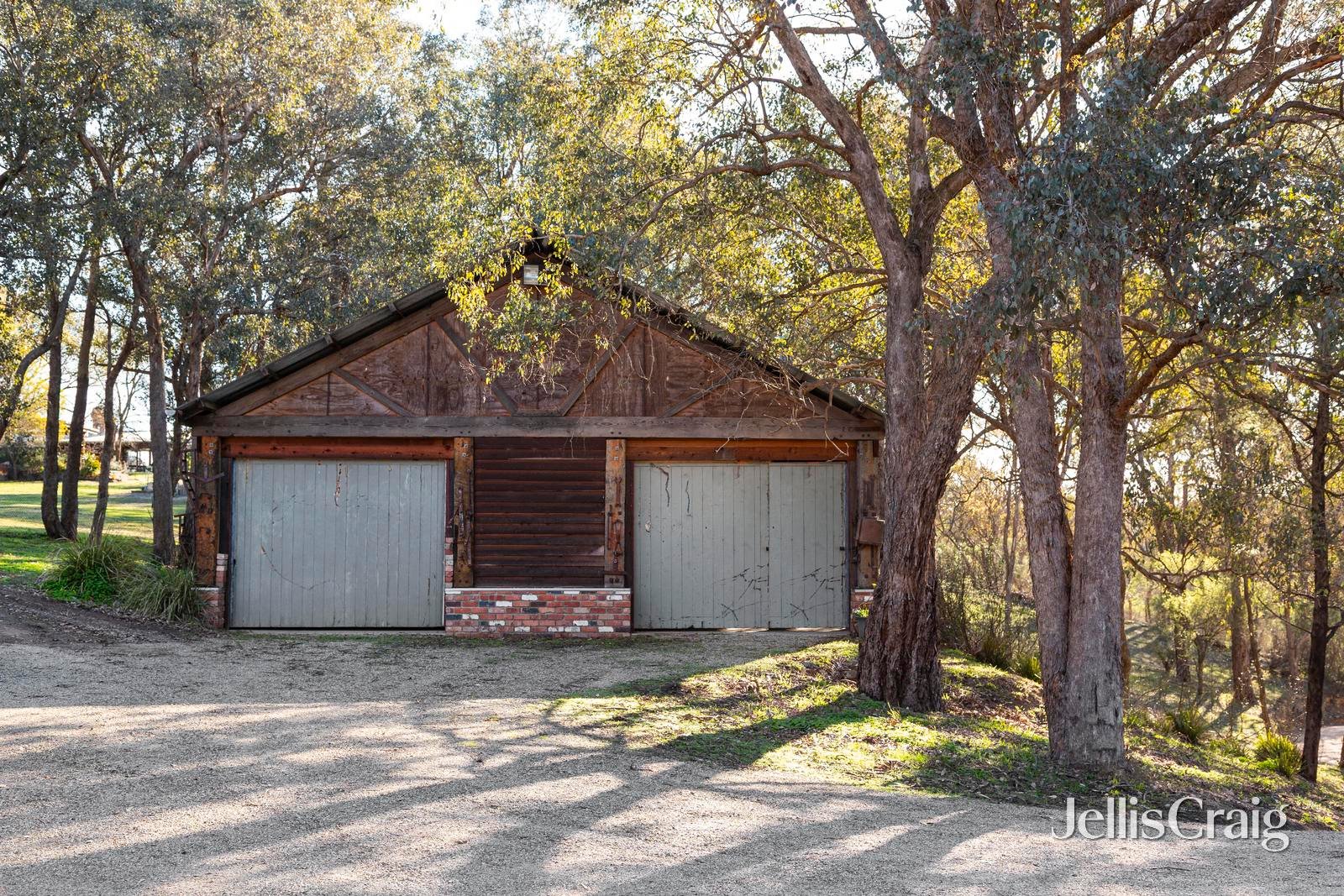 42 Valley Road, Wattle Glen image 24