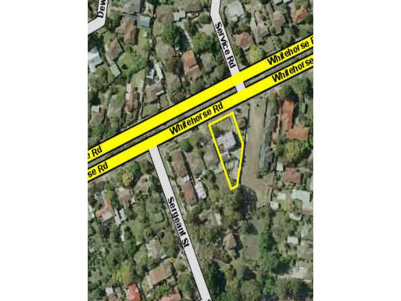 42 Whitehorse Road, Blackburn image 1