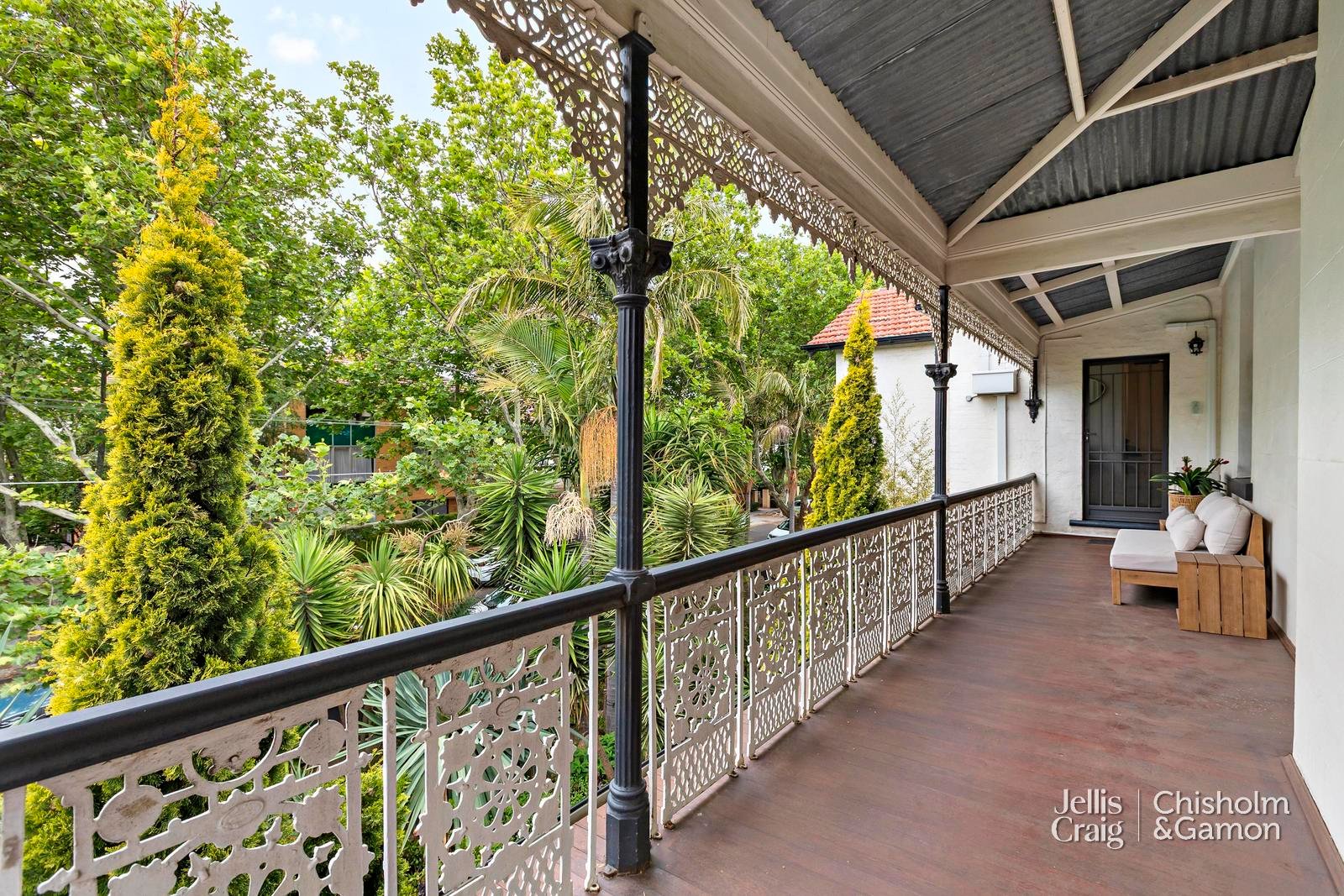 4/2 Wimbledon Avenue, Elwood image 3