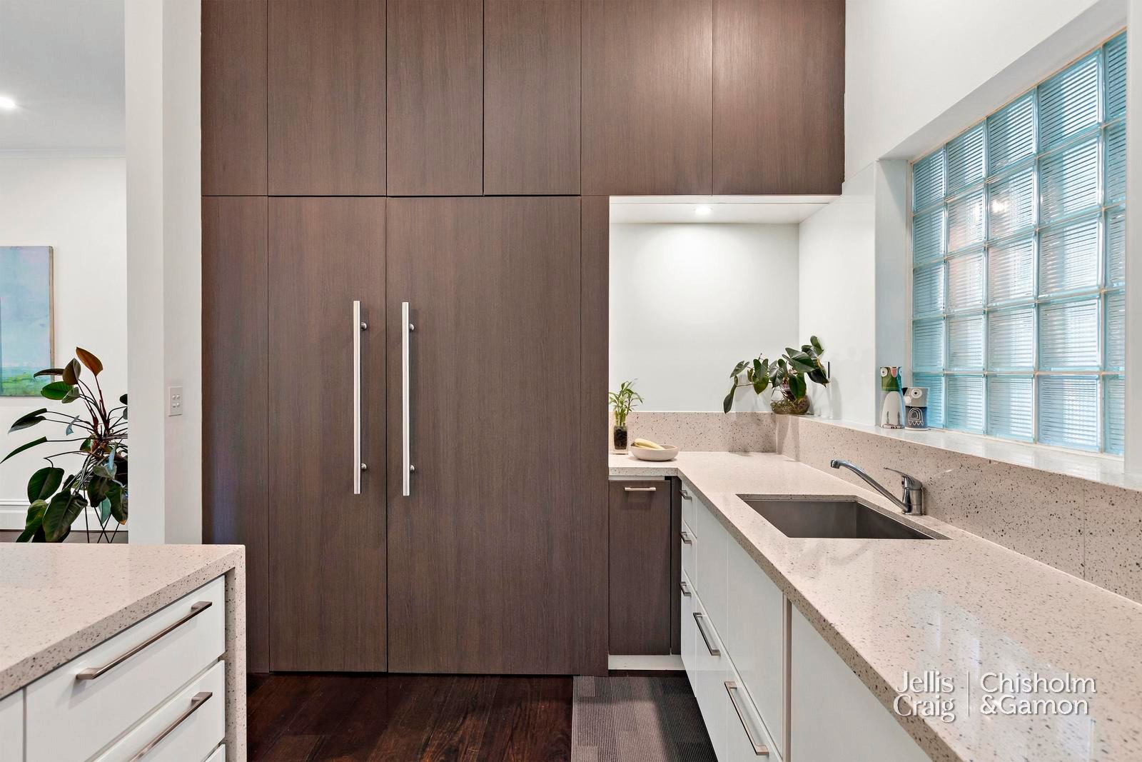 4/2 Wimbledon Avenue, Elwood image 9