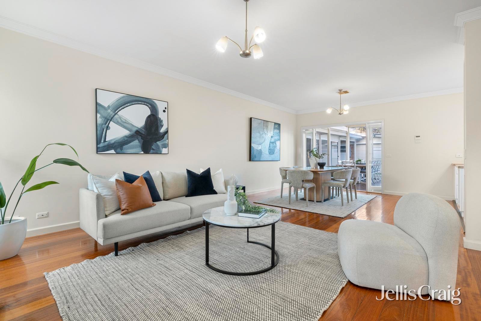 42 Windsor Avenue, Mckinnon image 3