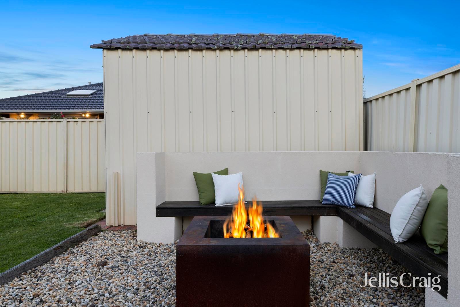 42 Windsor Avenue, Mckinnon image 17