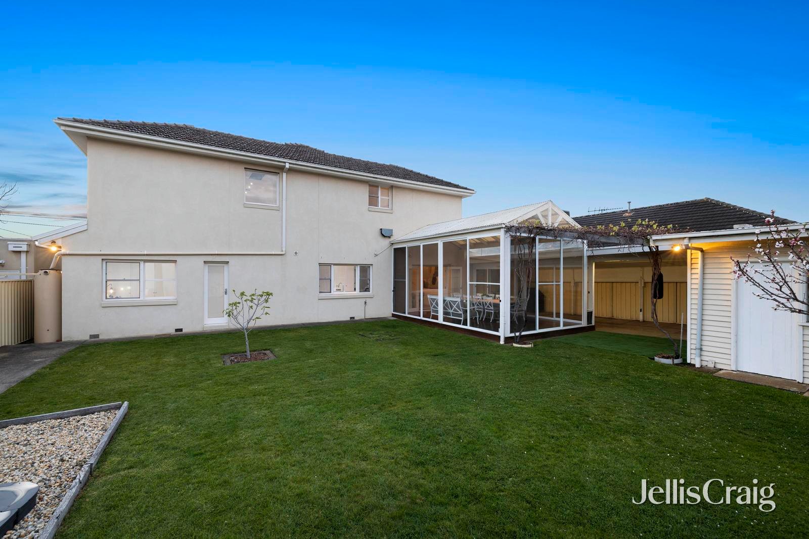 42 Windsor Avenue, Mckinnon image 19