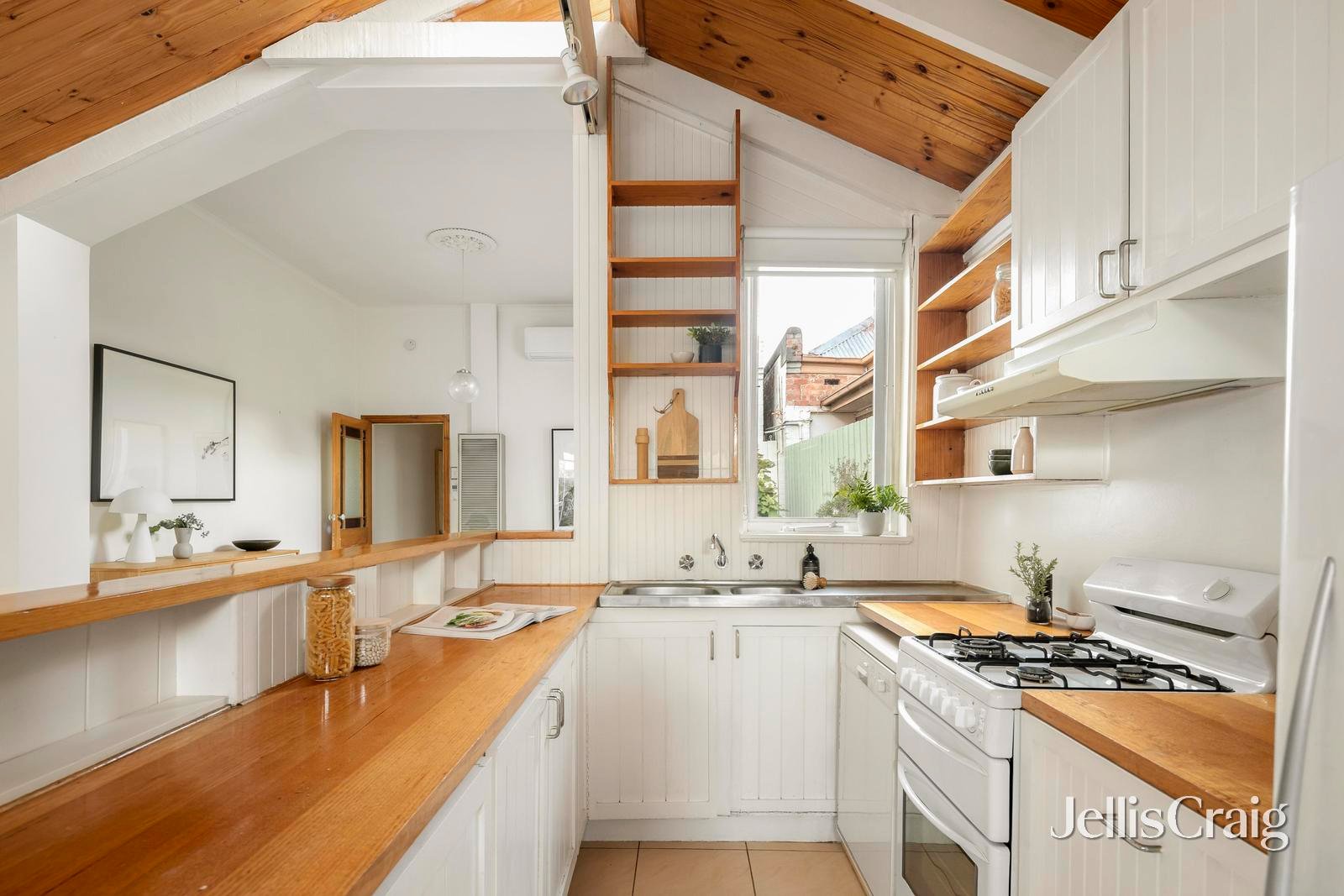 42 Woodside Street, Fitzroy&nbsp;North image 10